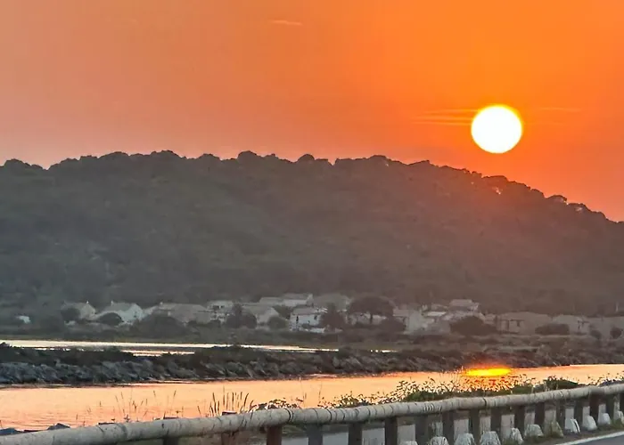 Sybille, Front De 1ère Ligne Clim Avec Draps Et Ménage Final Inclus Chalet Gruissan