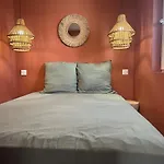 Chalet Sybille, Front De 1ère Ligne Clim Avec Draps Et Ménage Final Inclus Gruissan